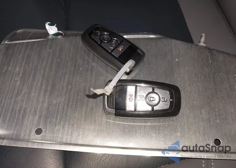 2023 Ford Bronco Outer Banks z USA, uszkodzony, nr VIN 1FMEE5BP6PLB72438